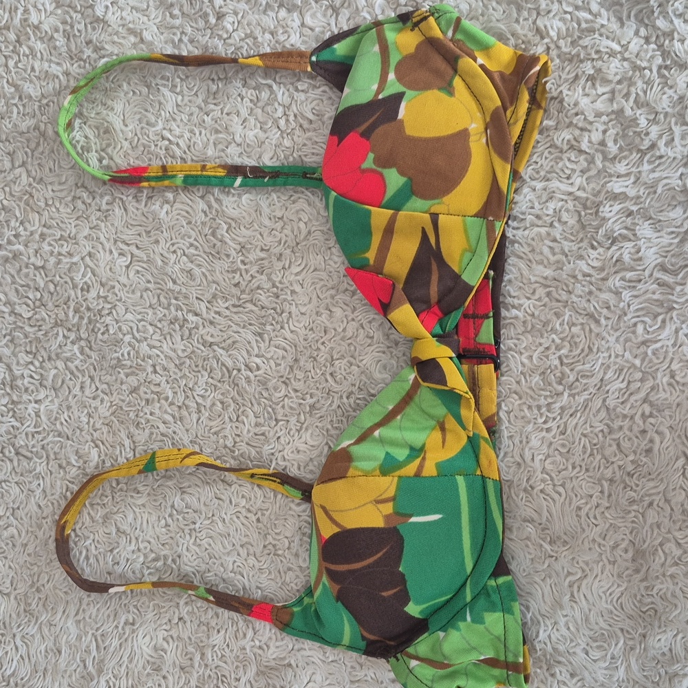 Vintage 70s Padded Bikini Top S/M Tropical Floral Adjustable Nylon Swimwear